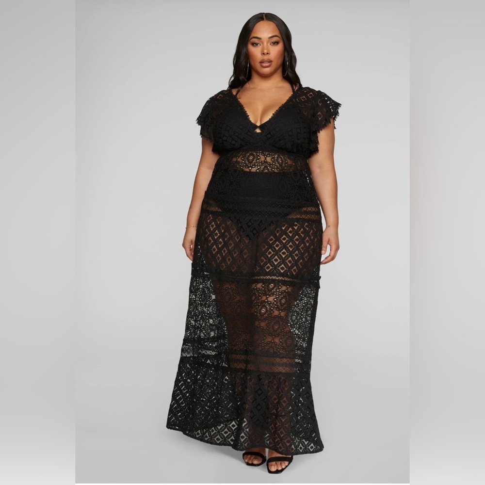 Fashion to Figure Black Lace Maxi Dress - Sz 4X
